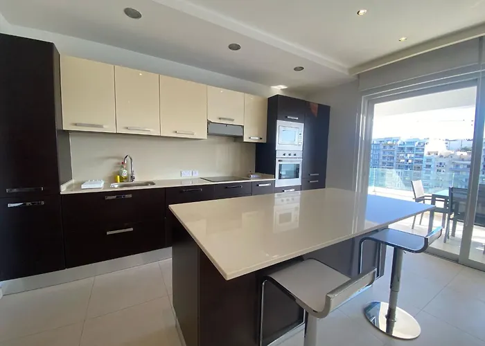 St Julians Seafront Appartement San Ġiljan